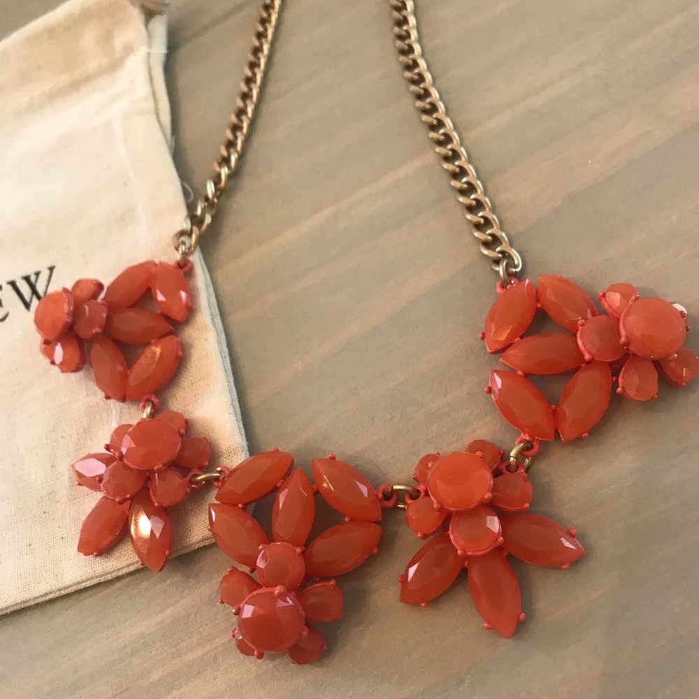 NWOT Gorgeous J. Crew Necklace (never worn)